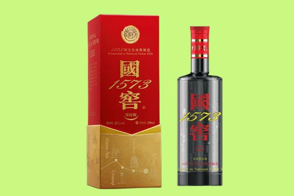 东莞凤岗镇回收国窖1573.jpg